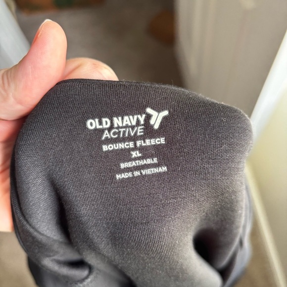 NWT Old Navy Black Hoodie for Women - Picture 7 of 8